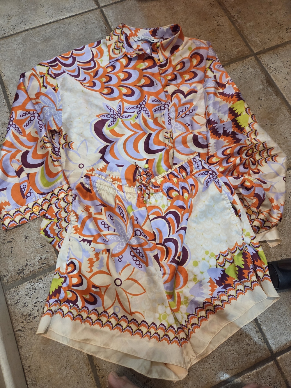 Zara Cream, Orange, Purple & Yellow Psychedelic Button-Down Top